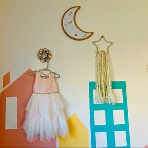 SOLD!!American Princess Girls Tulle Dress (Size- 3T) Wore once!